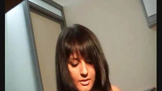 18videoz-Sabrina սիրողական լեսբիներ 69 Moore-աքաղաղ ձին է